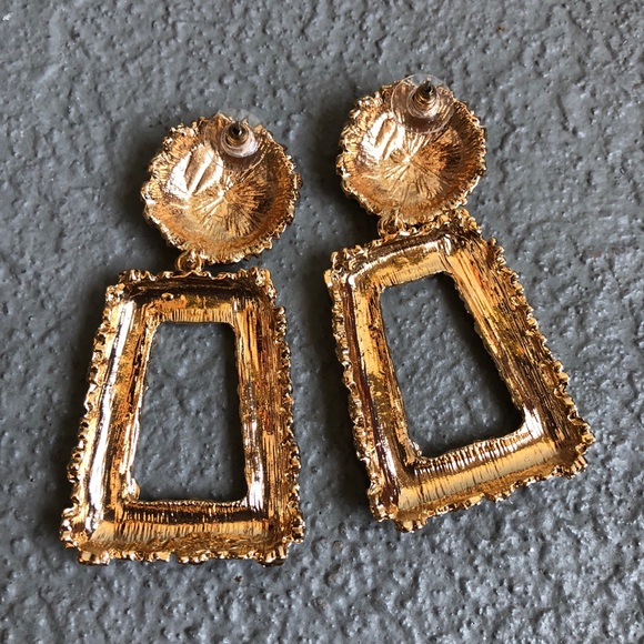 AVAILABLE ❗️Statement earrings from Zara - Picture 7 of 7